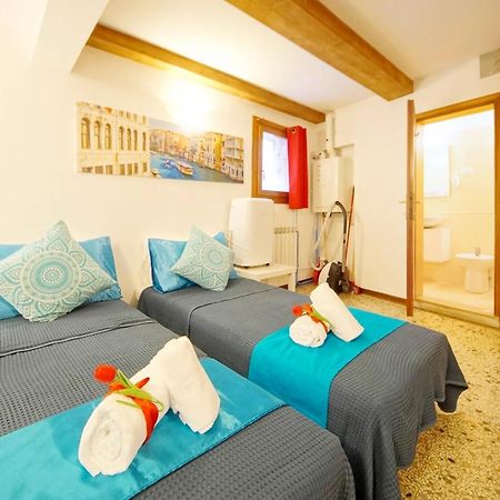 Campo San Polo Apartment Rialto Venetië Buitenkant foto