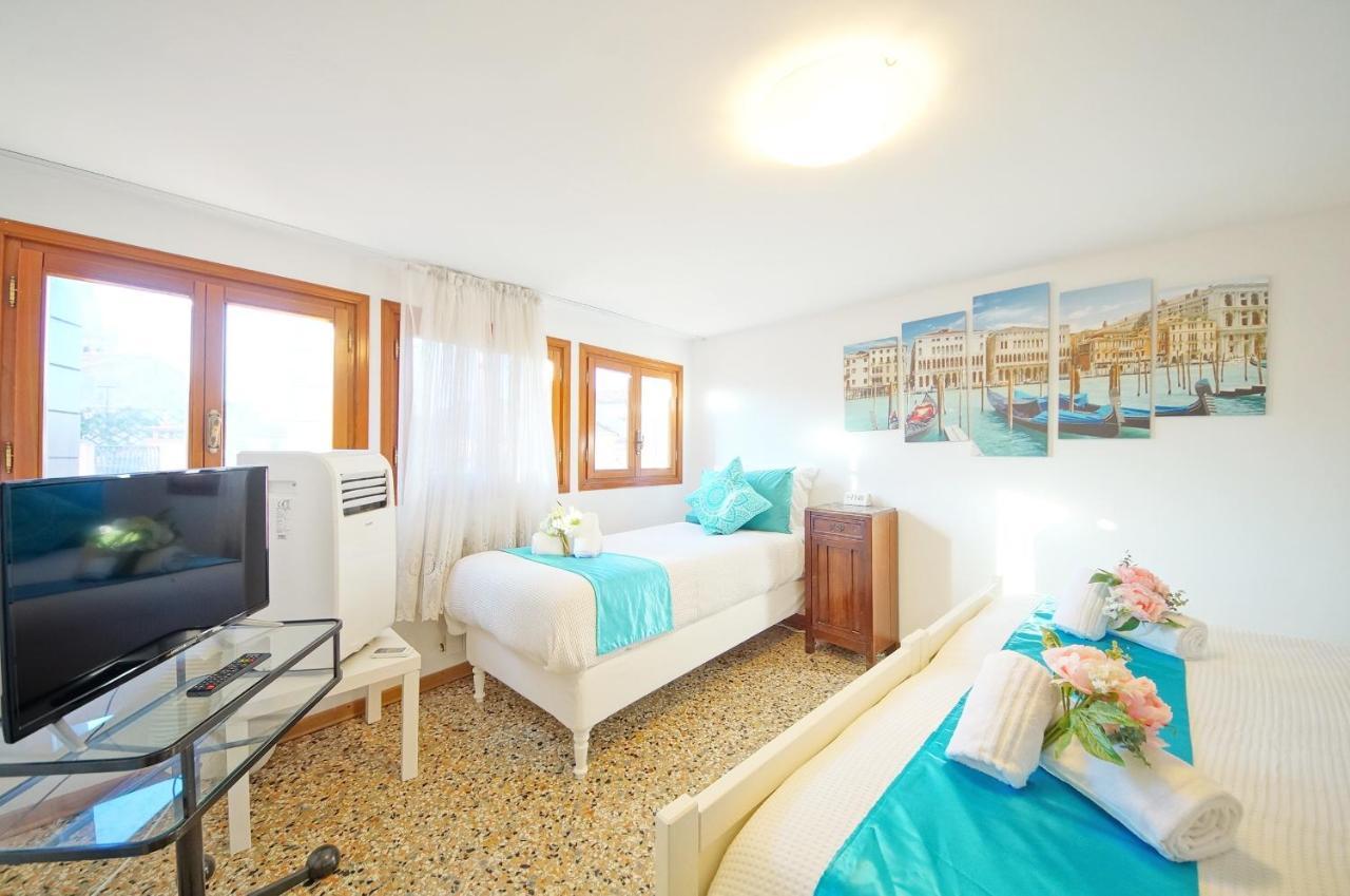 Campo San Polo Apartment Rialto Venetië Buitenkant foto