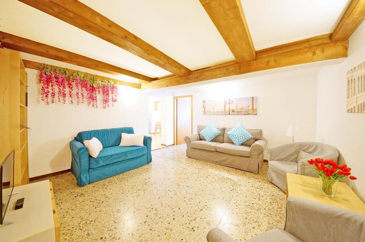 Campo San Polo Apartment Rialto Venetië Buitenkant foto