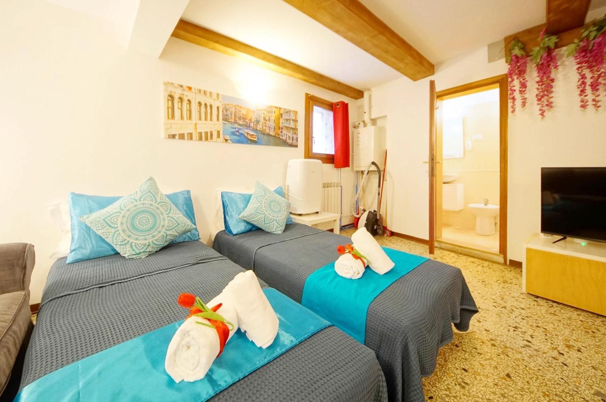 Campo San Polo Apartment Rialto Venetië Buitenkant foto