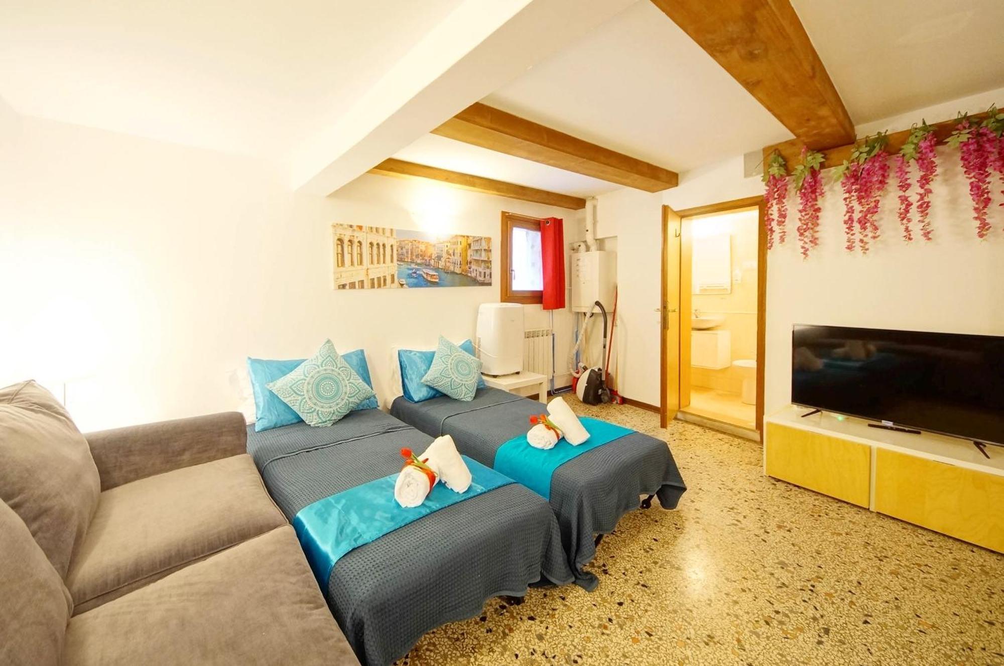 Campo San Polo Apartment Rialto Venetië Buitenkant foto
